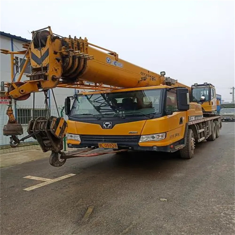 下陆吊车出租保险：全面覆盖，安全无忧