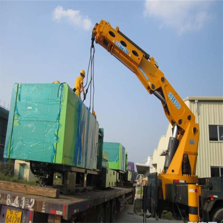 下陆100吨折臂吊出租大概多少钱