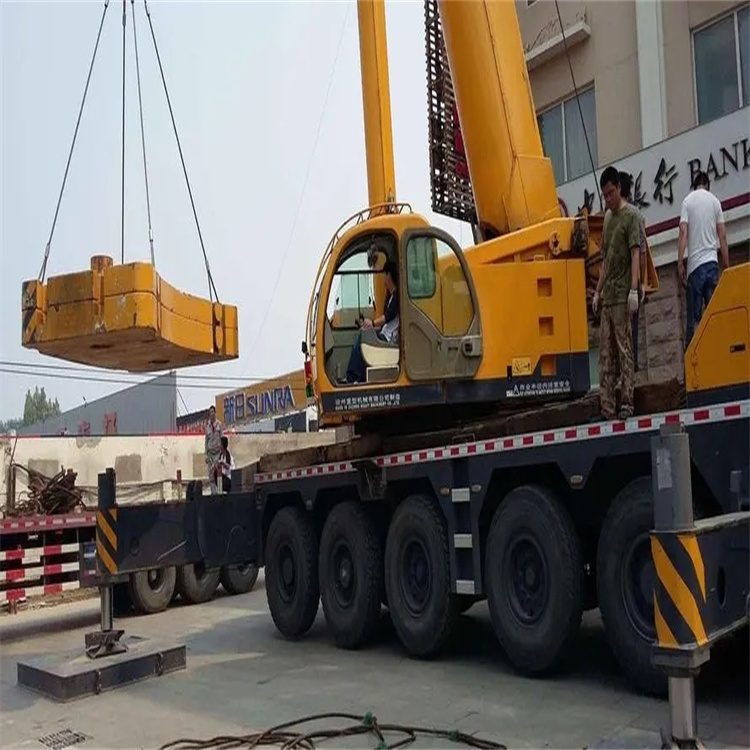 下陆当地吊车出租|机器吊装|75吨|工厂搬迁服务